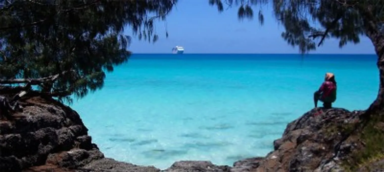 Travel Guide: Ouvea