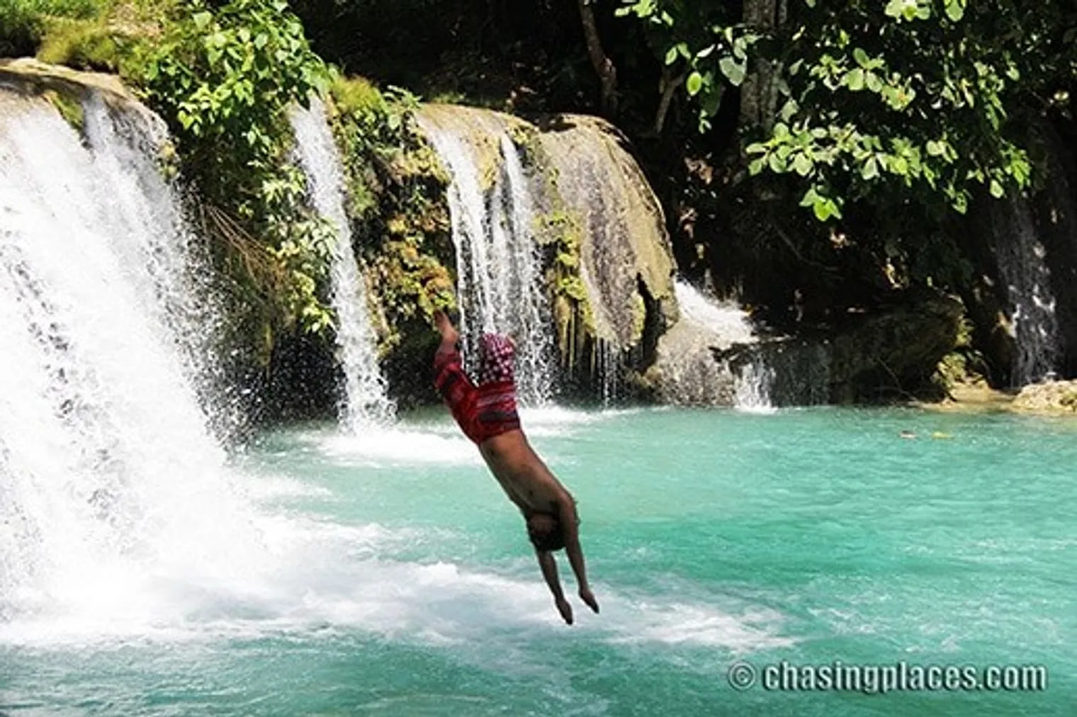 Places to Visit: Travel Information on Cambugahay Falls, Siquijor Island, Philippines