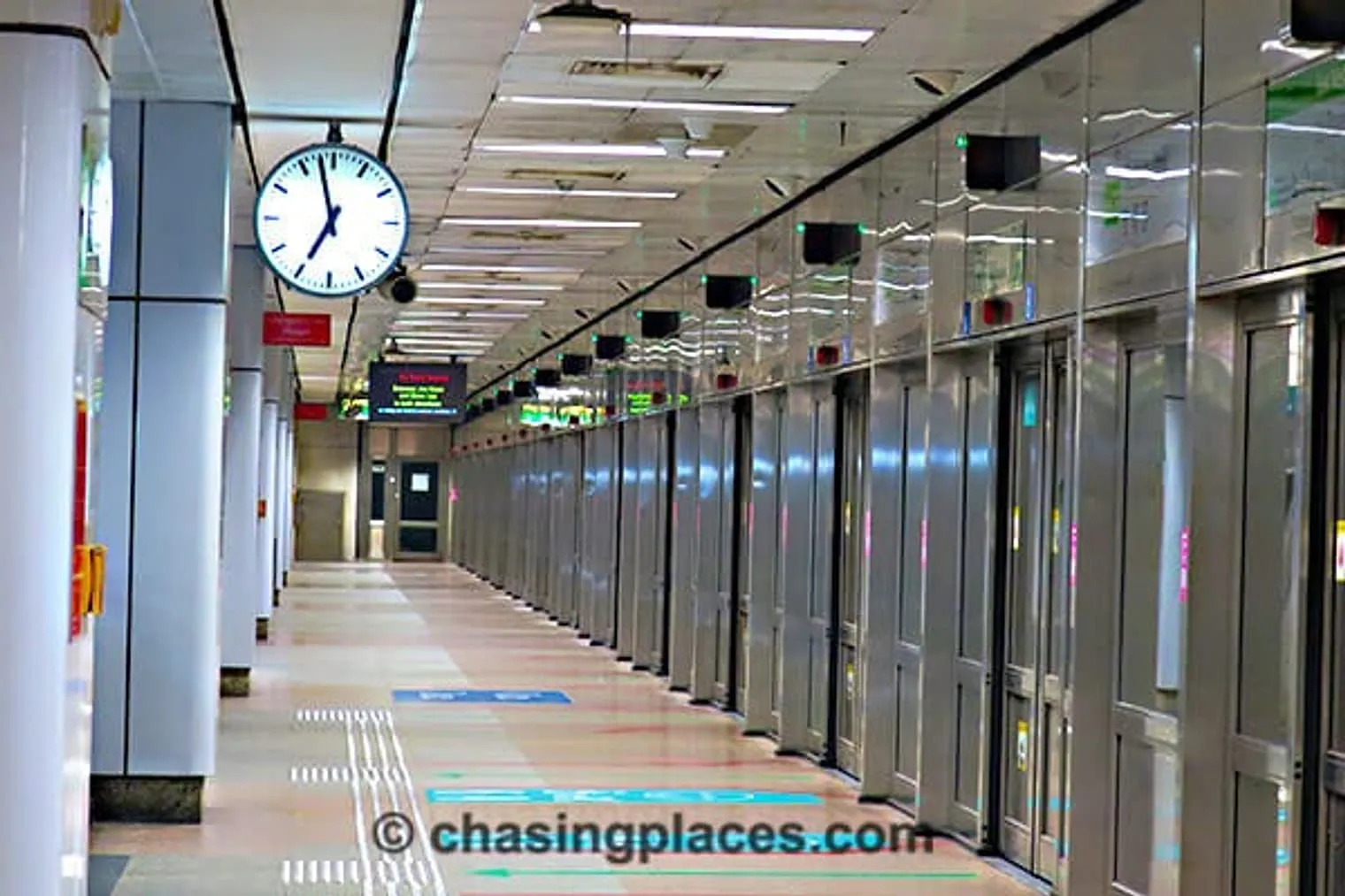 How a typical Singapore MRT Station looks like