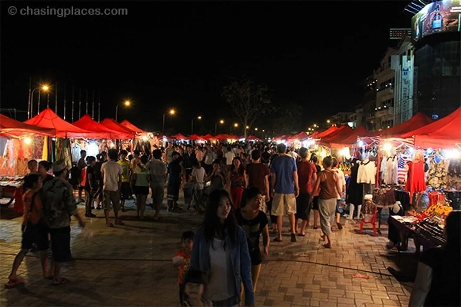 The vibrant Vientiane Riverside Market,-Laos