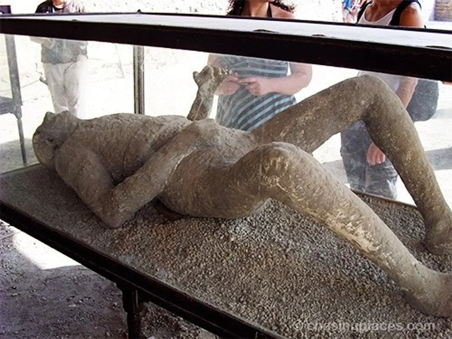 Travel Guide: Ruins of Pompeii