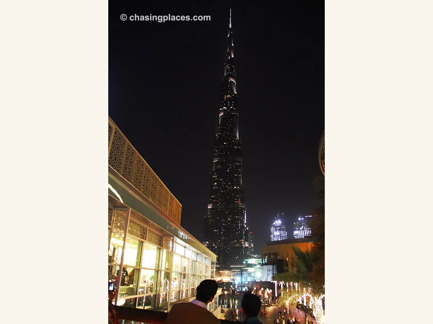 A fantastic view of the Burj Khalifa from the top of Souk Al Bahar