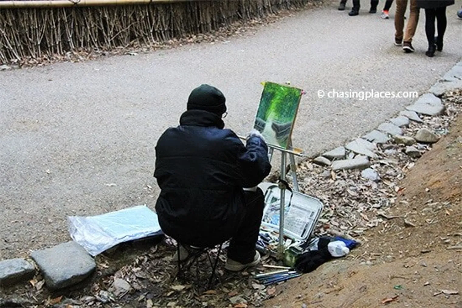 A local painter at Kyoto's famous Bamboo Grove
