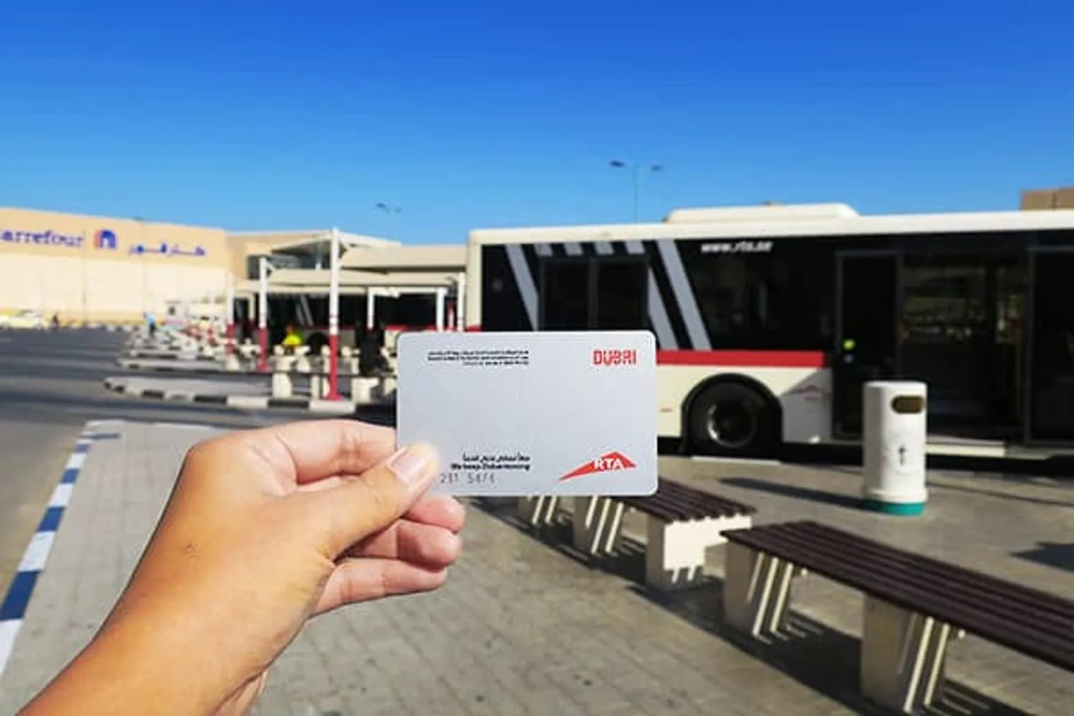 Getting a Nol Card can be very convenient as you can use it not only for Dubai Metro but also for public buses and water taxis.