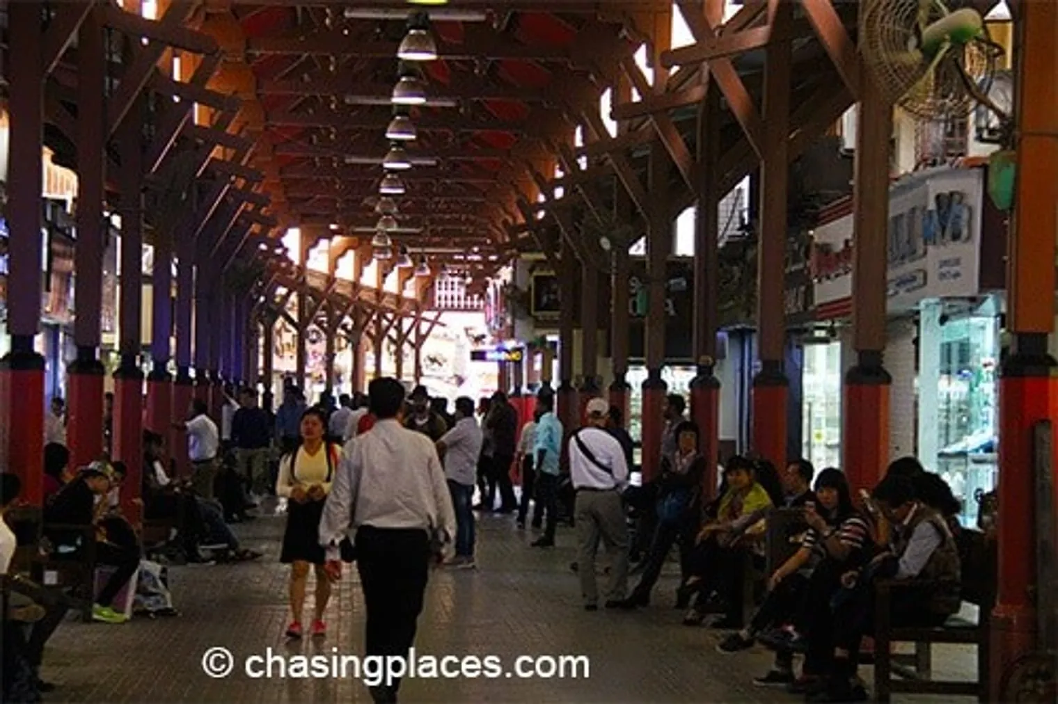 What you will see once you enter the Gold Souq