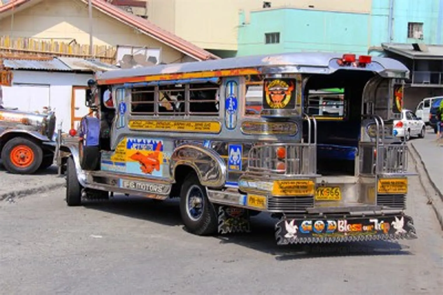 Travel Information: jeepney-in-the-philippines